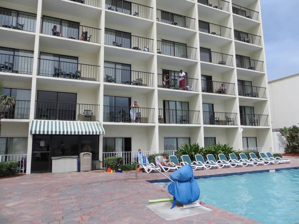 Days Inn By Wyndham Daytona Oceanfront Daytona Beach Esterno foto