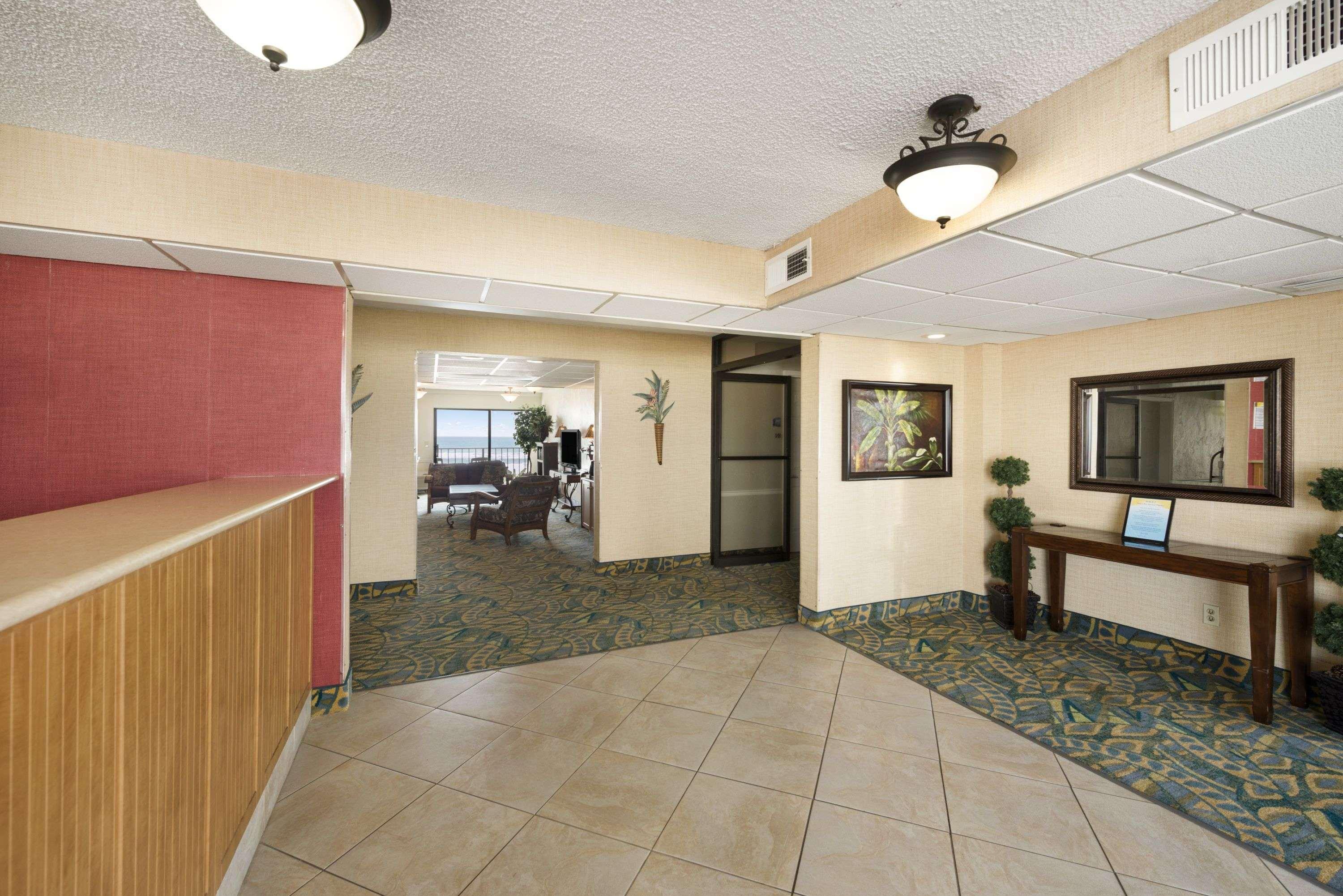 Days Inn By Wyndham Daytona Oceanfront Daytona Beach Esterno foto