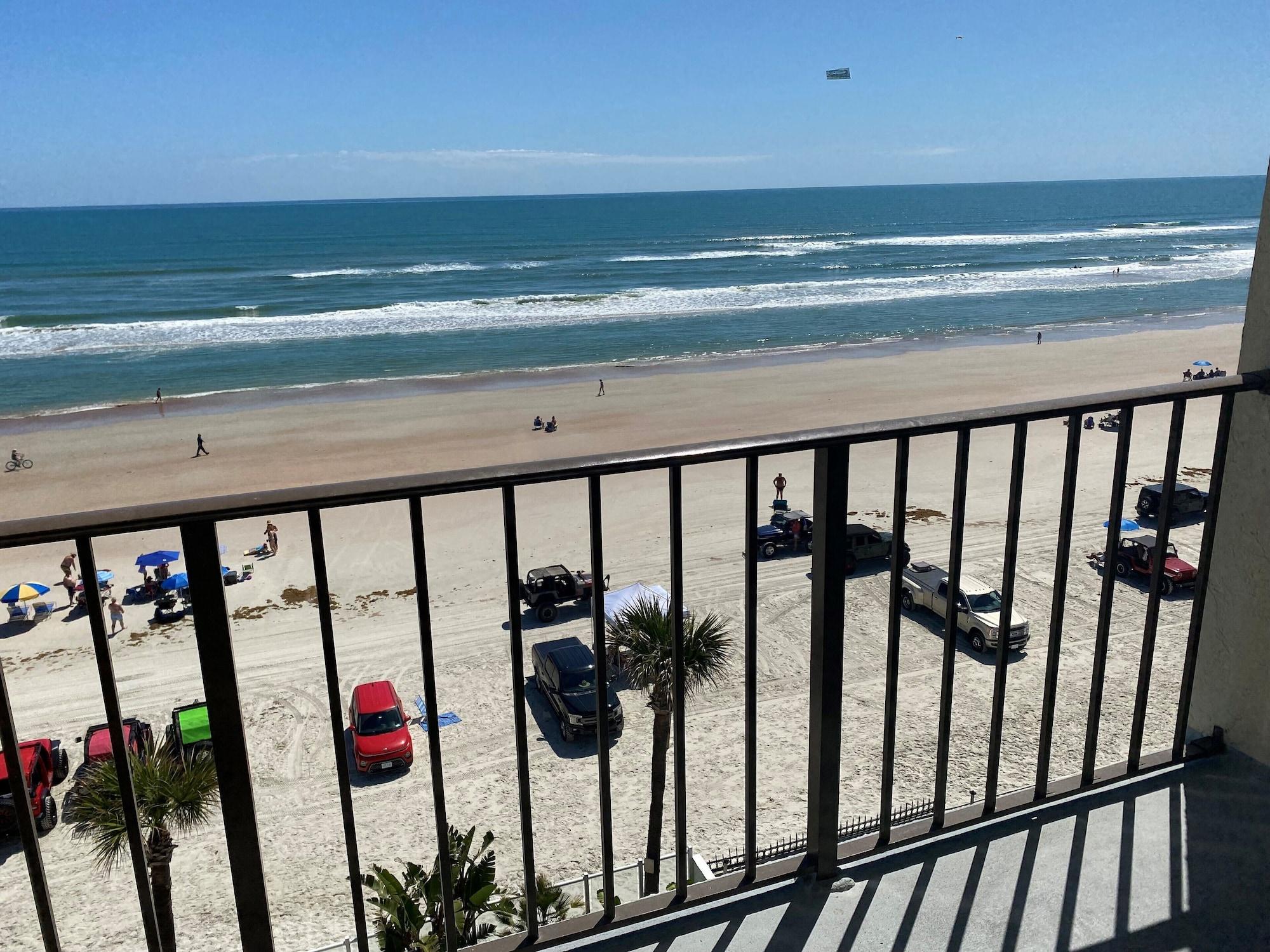 Days Inn By Wyndham Daytona Oceanfront Daytona Beach Esterno foto